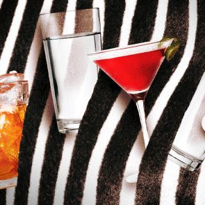 A conceptual image illustrating the "zebra-striping" technique, showing alcoholic beverages interspersed with glasses of water against a zebra-print background to promote mindful drinking and hydration.